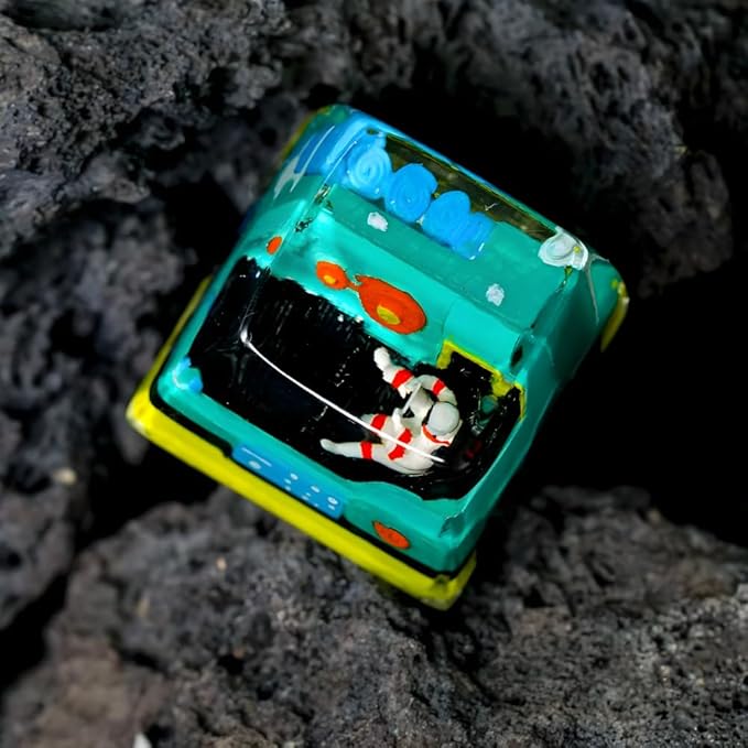 Astronaut Custom Artisan Keycap with Green Spaceship R1 SA Profile Astronauts Keycaps 1U ESC Handmade Gaming Resin Key Cap Cherry MX Switch Compatible Mechanical Keyboard Space Lover Gift