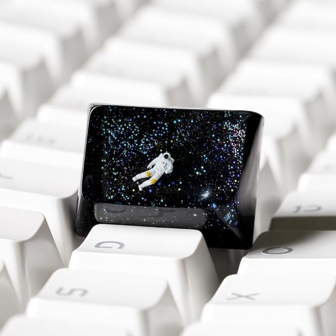 Space Astronaut Artisan Keycap R1 SA Profile Custom Astronauts Keycaps 1.25U Ctrl Key caps Handmade Gaming Resin Key Cap Cherry MX Switch Compatible Mechanical Keyboard Space Lover Gift