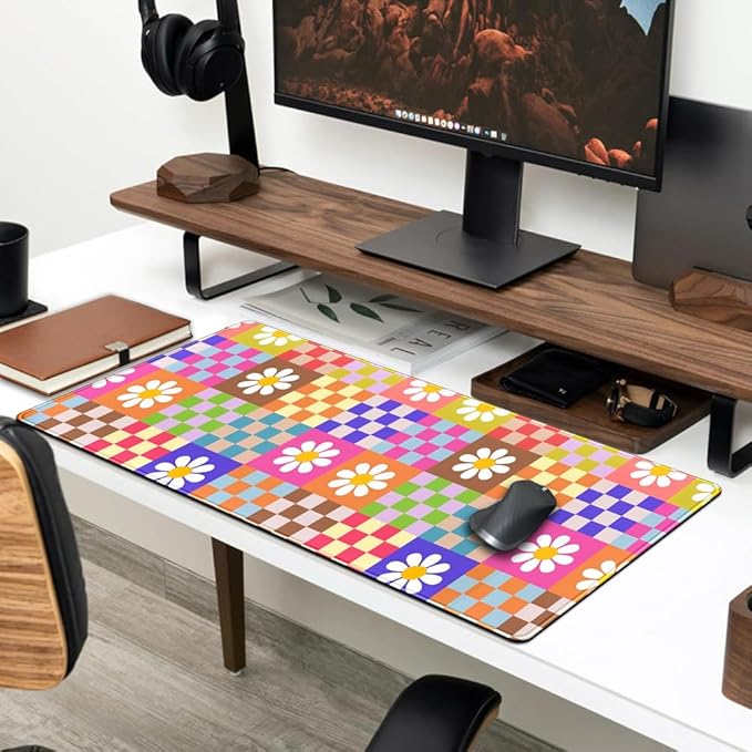 Pink Desk Mat Trendy Checkered Aesthetic Desk Pad Computer Large Mouse Pad Aesthetic Desk Accessories Office Gifts for Her Cute Keyboard and Mouse Pad Desk Computer Mat 31.5 X 11.8 in