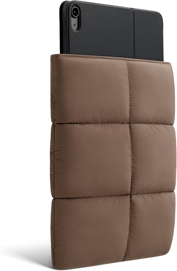 Comfyable Puffy 9-11 Inch Tablet Sleeve Compatible for 11 Inch iPad Pro M5, iPad Air M4 2026 with Magic Keyboard, Quilted Puffer Vertical Tablet Carrying Case for Women Men, Mocha Brown