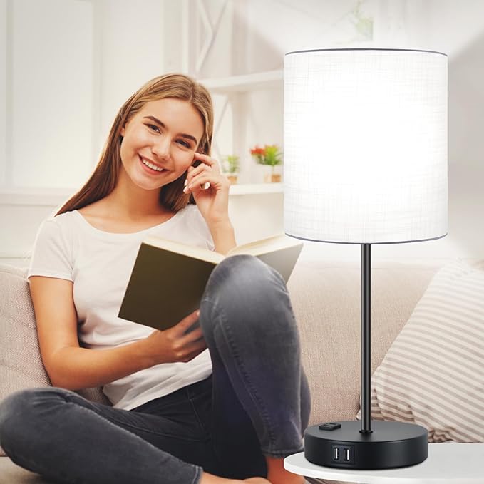 Lynnoland Set of 2 Touch Control Table Lamps with 2 USB & AC Outlet, 3-Way Dimmable Bedside Nightstand Lamps for Bedroom Living Room Nursery, 800 Lumens 5000K Daylight Bulbs Included