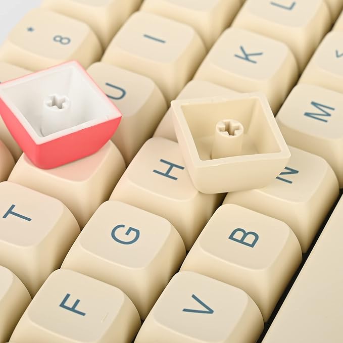 Guffercty kred XDA Profile Yellow Keycaps 60 Percent Dye-sub PBT Keyboard Caps with ISO Keys for 60% 65% 75% 96% Mechanical Keyboard (Soy Milk)