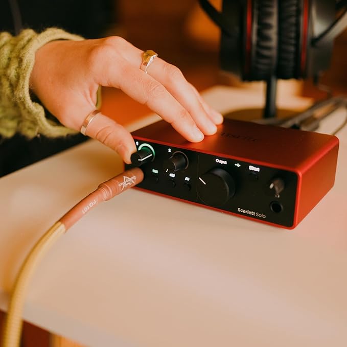 Sennheiser Pro Audio MK 4 Cardioid Condenser Studio Microphone Bundle with Focusrite Scarlett Solo 4th Gen USB Audio Interface