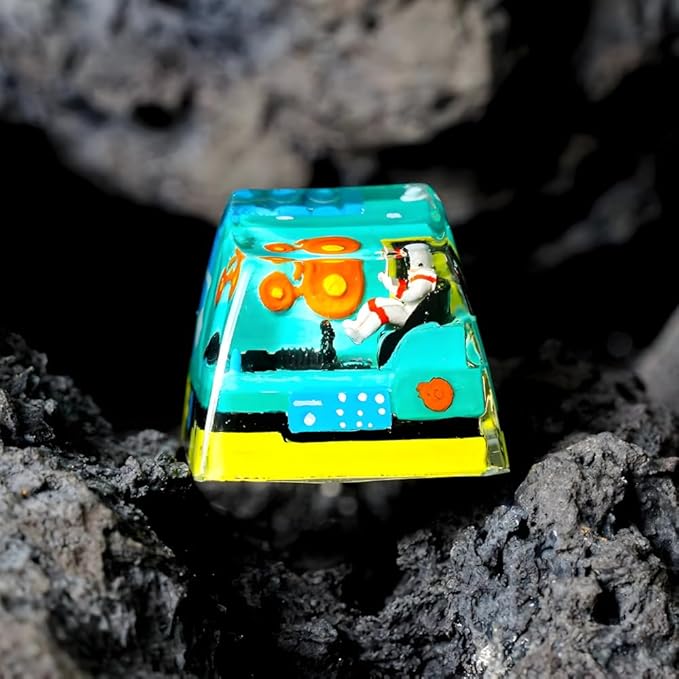 Astronaut Custom Artisan Keycap with Green Spaceship R1 SA Profile Astronauts Keycaps 1U ESC Handmade Gaming Resin Key Cap Cherry MX Switch Compatible Mechanical Keyboard Space Lover Gift