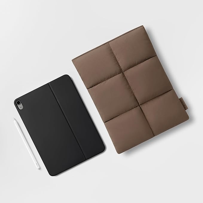 Comfyable Puffy 9-11 Inch Tablet Sleeve Compatible for 11 Inch iPad Pro M5, iPad Air M4 2026 with Magic Keyboard, Quilted Puffer Vertical Tablet Carrying Case for Women Men, Mocha Brown