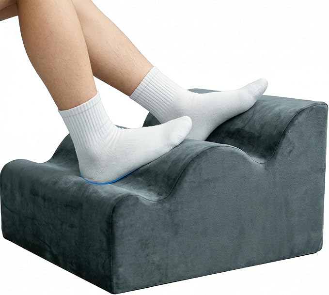 Foot Rest for Under Desk Used to Support The Feet Multi-Functional Three-Layer Footstool with Ergonomic Design