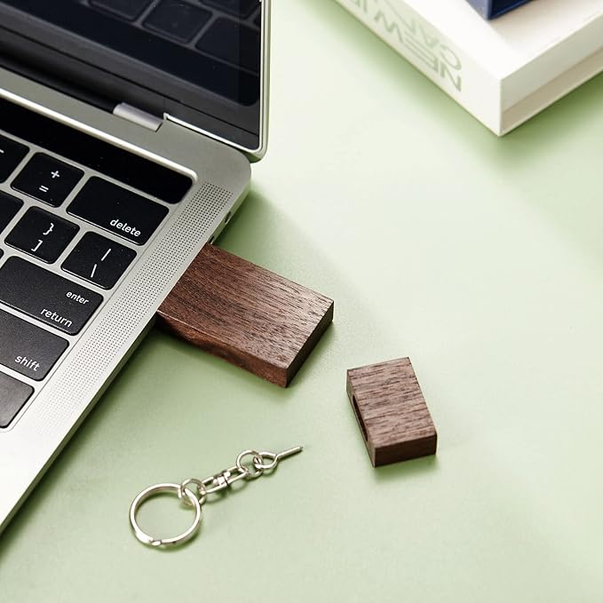 USB Flash Drive, 8GB Wooden USB2.0 High Speed USB Thumb Drives Memory Stick Pen Date Storage Stick Pendrive (Walnut)