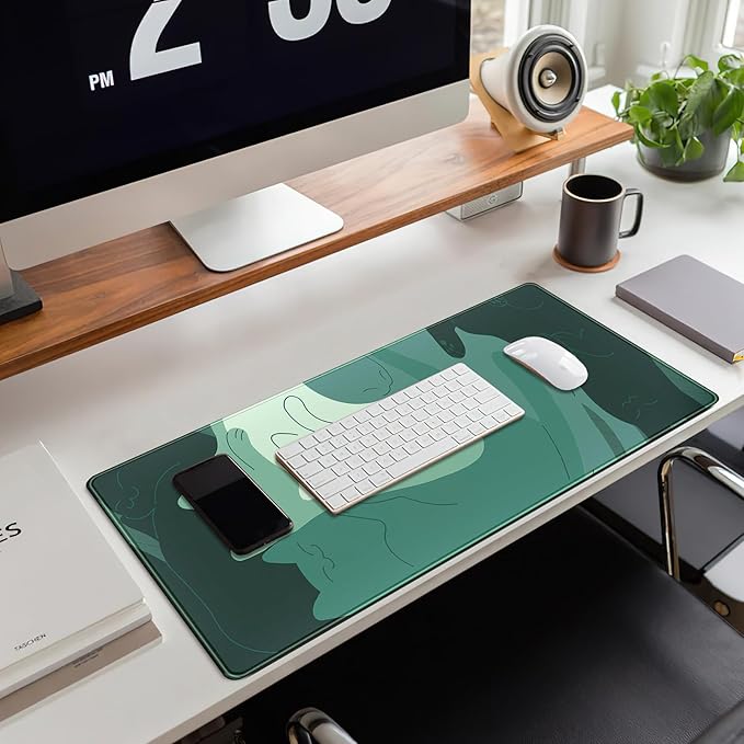Cute Green Cat Desk Mat Extended Mouse Pad Large Gaming Mousepad XL Long Desk Pad Minimalist Laptop Keyboard Pad Deskmat Deskpad Desktop Mouse Mat Big 31.5"x11.8" with Stitched Edges