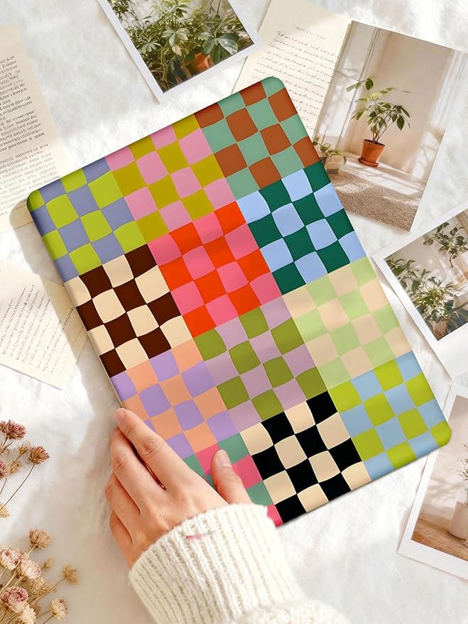 Seorsok Compatible with MacBook Pro 13 inch Case M2 2023,2022,2021-2016 A2338 M1 A2251 A2289 A2159 A1989 A1708 A1706,Cute Color Grids Plastic Hard Shell Case with Keyboard Cover,Retro Checkered