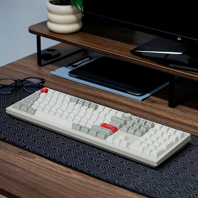 Keychron V6 Max Wireless Custom Mechanical Keyboard, 2.4 GHz Bluetooth 5.1 QMK Full-Size Layout with Hot-swappable Gateron Brown Switch RGB Backlight Compatible with Mac Windows Linux
