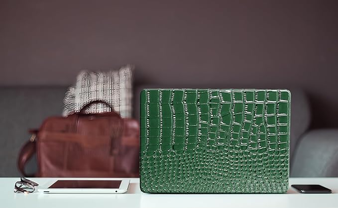Compatible with Crocodile MacBook Air 13 inch Case 2021 2020 2019 2018 M1 A2337 A2179 A1932, Textured Elegant Luxury Aligator Skin Snakeskin PU Leather Hard Shell & Keyboard Cover, Emerald Green