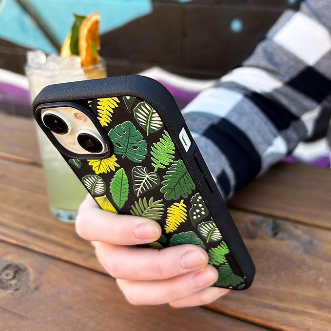 Smartish® iPhone 15 Magnetic Case - Gripmunk Compatible with MagSafe [Lightweight + Protective] Slim/Thin Grip Cover with Microfiber Lining for Apple iPhone 15 - Leaf Me Alone