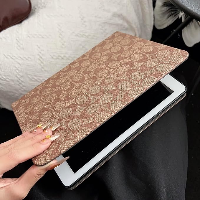Brown Designer PU Leather Case for iPad 10.2 Inch 9th/8th/7th Gen (2021/2020/2019), iPad Pro 10.5 Inch 2017, Slim Protective Cover with Pencil Holder, Soft TPU Back & Auto Sleep/Wake