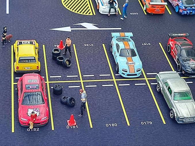 XXL 1/64 Scale Parking Lot Mouse Pad 90x40cm Non-Slip Rollable Desk Mat | Large Diorama Playmat for Hot Wheels, Matchbox, Mini GT, Tarmac, Inno64 and Diecast Car Collectors, Kids and Gamers