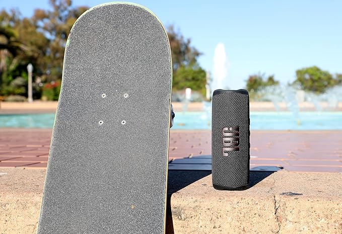 JBL Flip 6 - Portable Bluetooth Speaker, powerful sound and deep bass, IPX7 waterproof, 12 hours of playtime, JBL PartyBoost for multiple speaker pairing for home, outdoor and travel (Black)